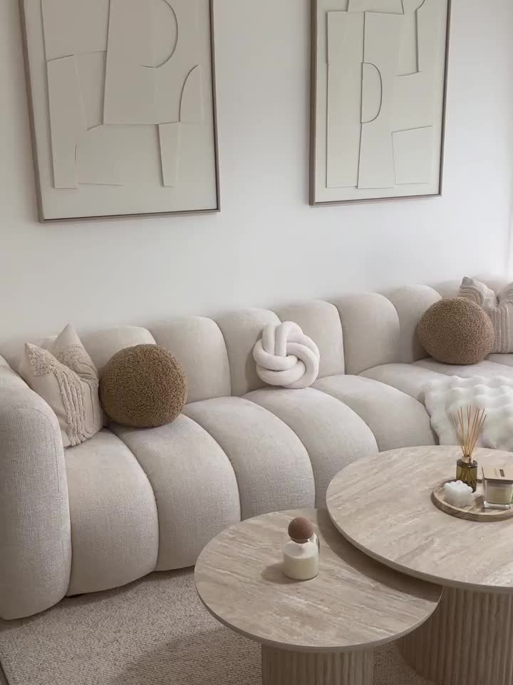 111 likes, 7 comments - trust.industrie on December 2, 2025: "癩 Les tables ba...