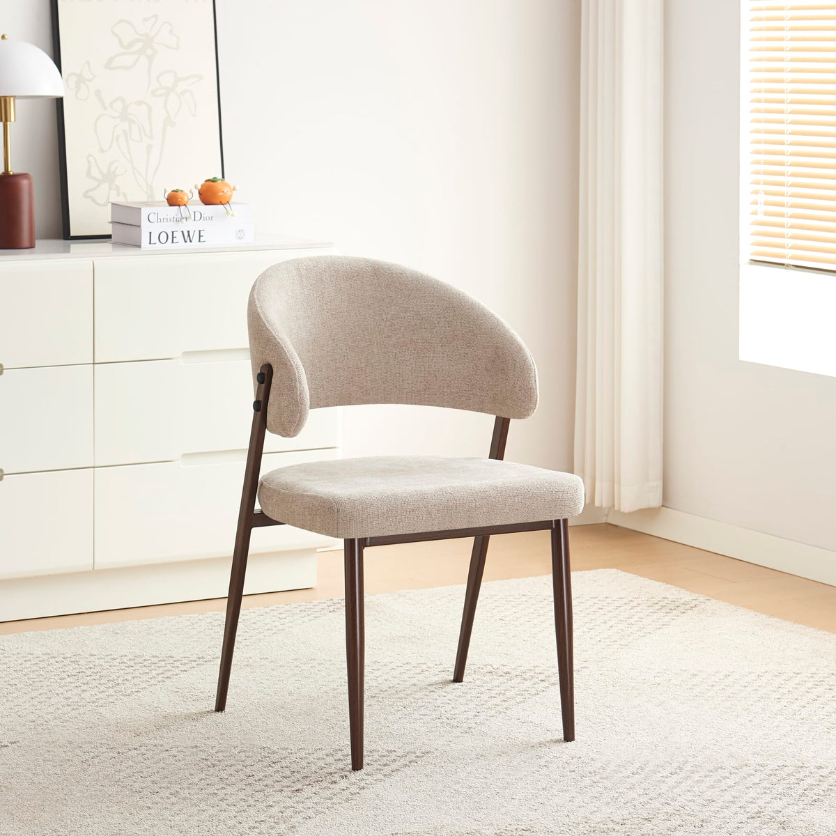 CHAISE LAMIA PIEDS EFFET METAL - Pied - Effet noyer -  TISSU MARBELLA - Marron glacé