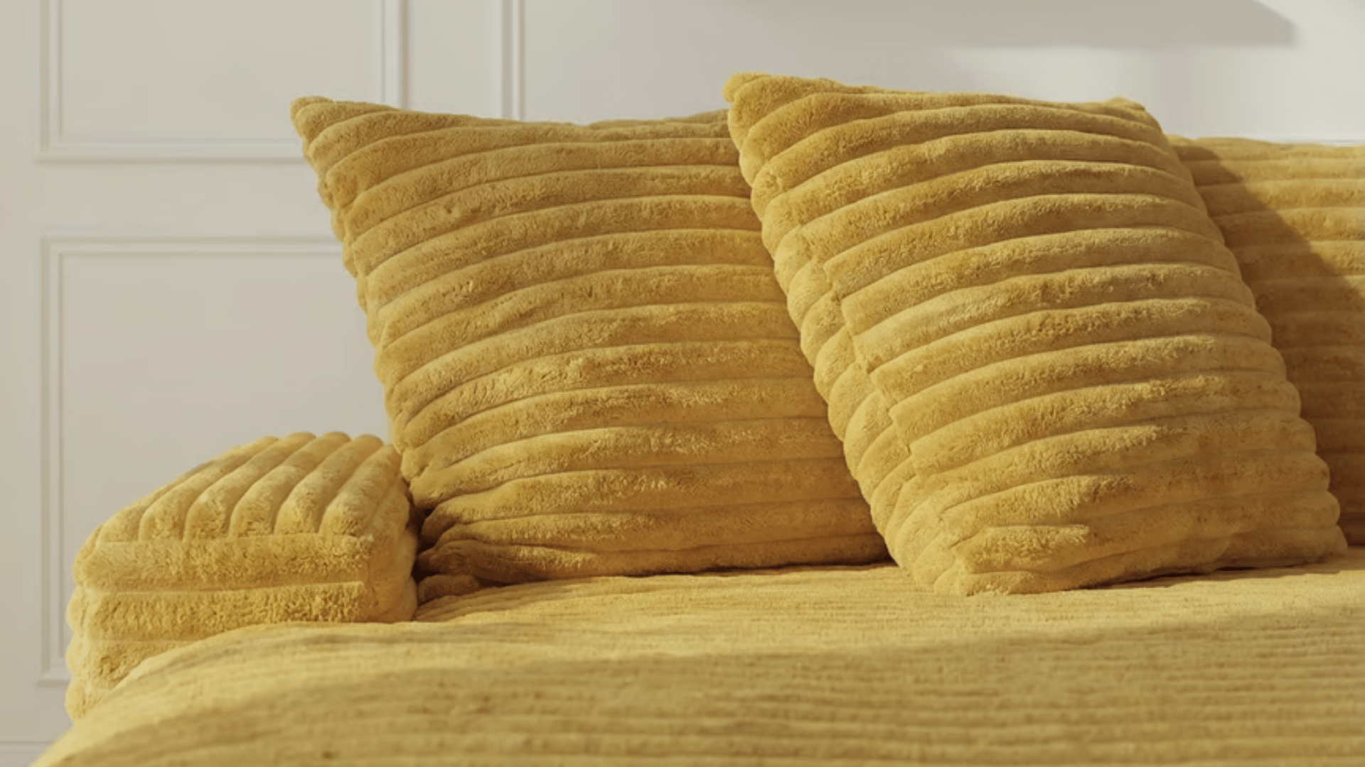 moutarde / L. 250 x l. 170 cm