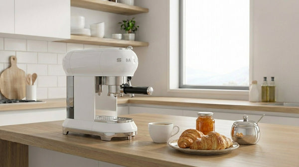 Machine à café expresso SMEG - TRUST INDUSTRIE - blanc - 