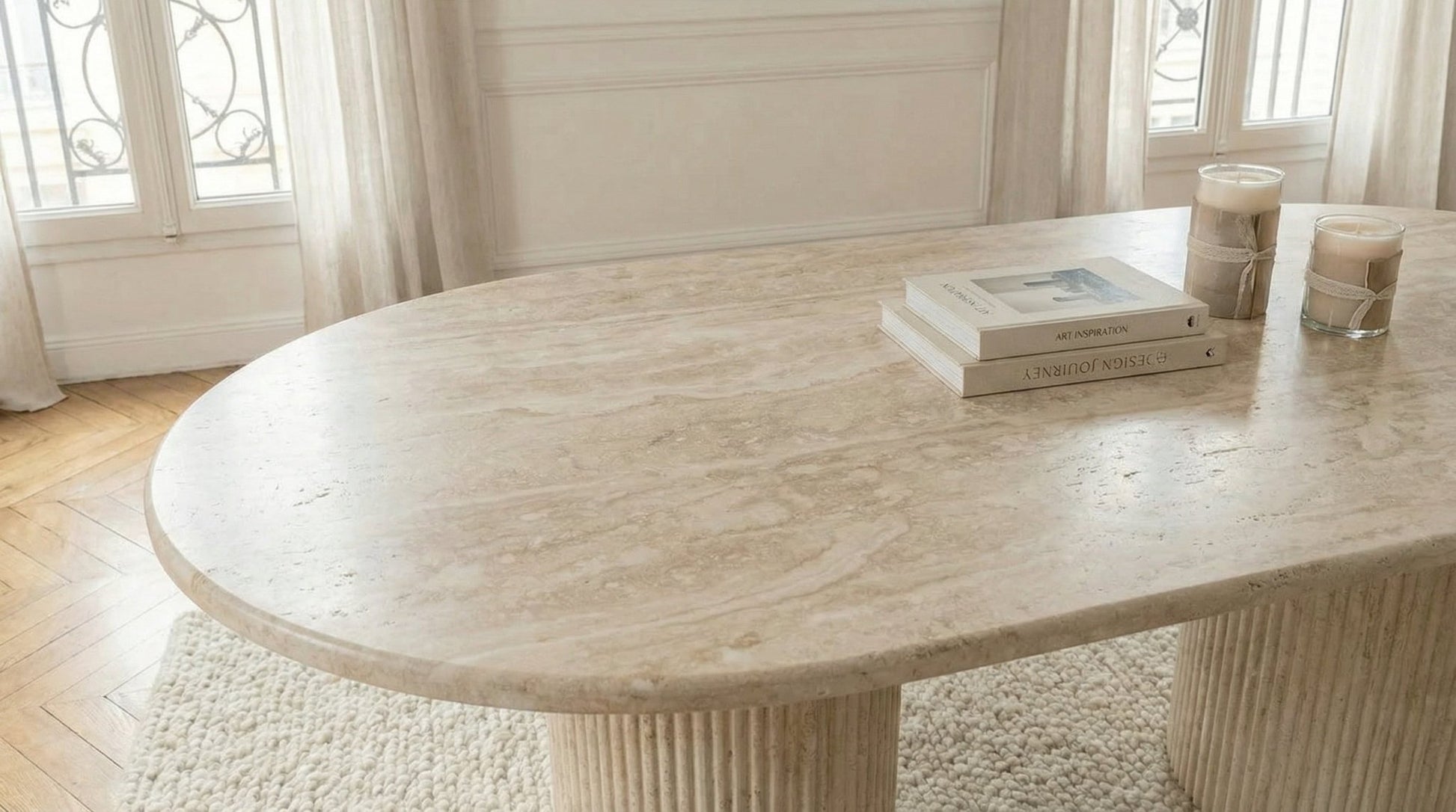 Table à manger FLINSTONE avec un plateau effet marbre ovale design - TRUST INDUSTRIE - 